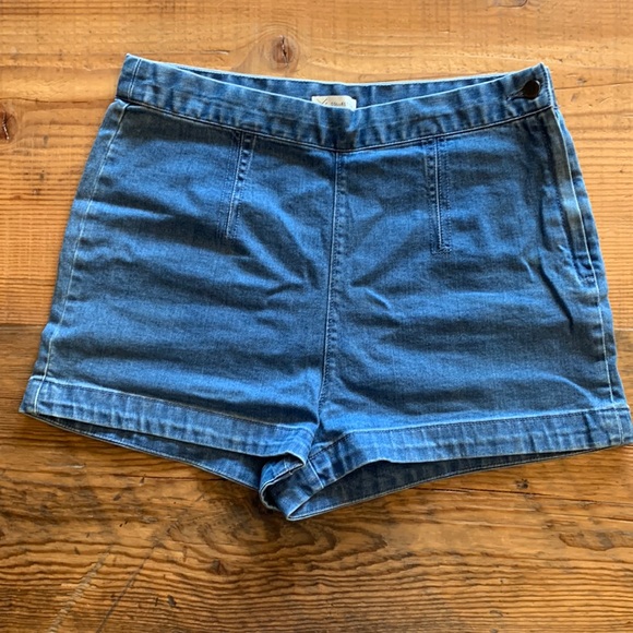 Gentle Fawn Collection Denim Highwaisted Shorts - Picture 1 of 3